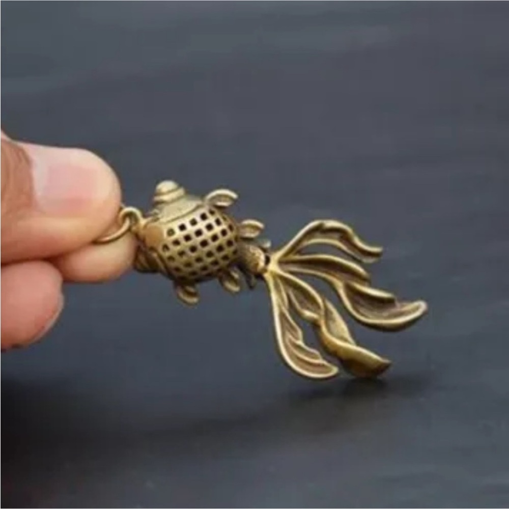 Brass Goldfish Pendant - Picture 5 of 7